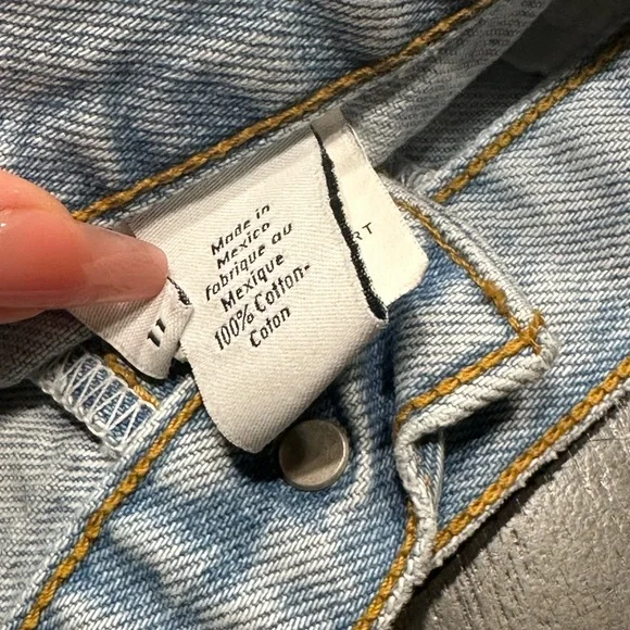 Vintage Calvin Klein Denim Shorts - Picture 6 of 6